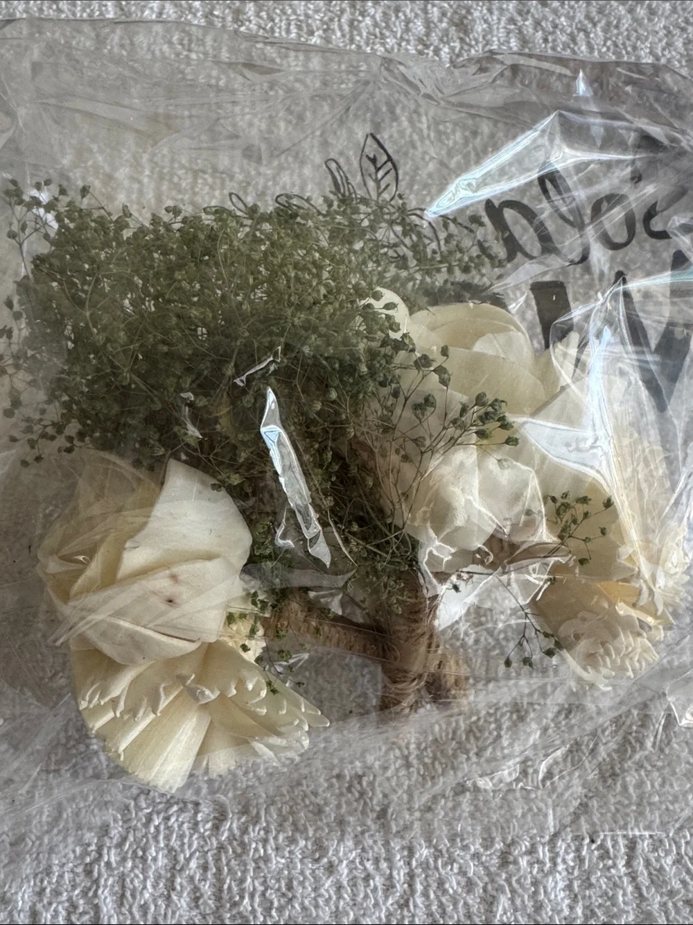 Sola Wood Flowers Perfect Simplicity Boutonnière Set of 3 Flowers